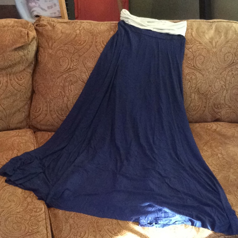 Maxi skirt